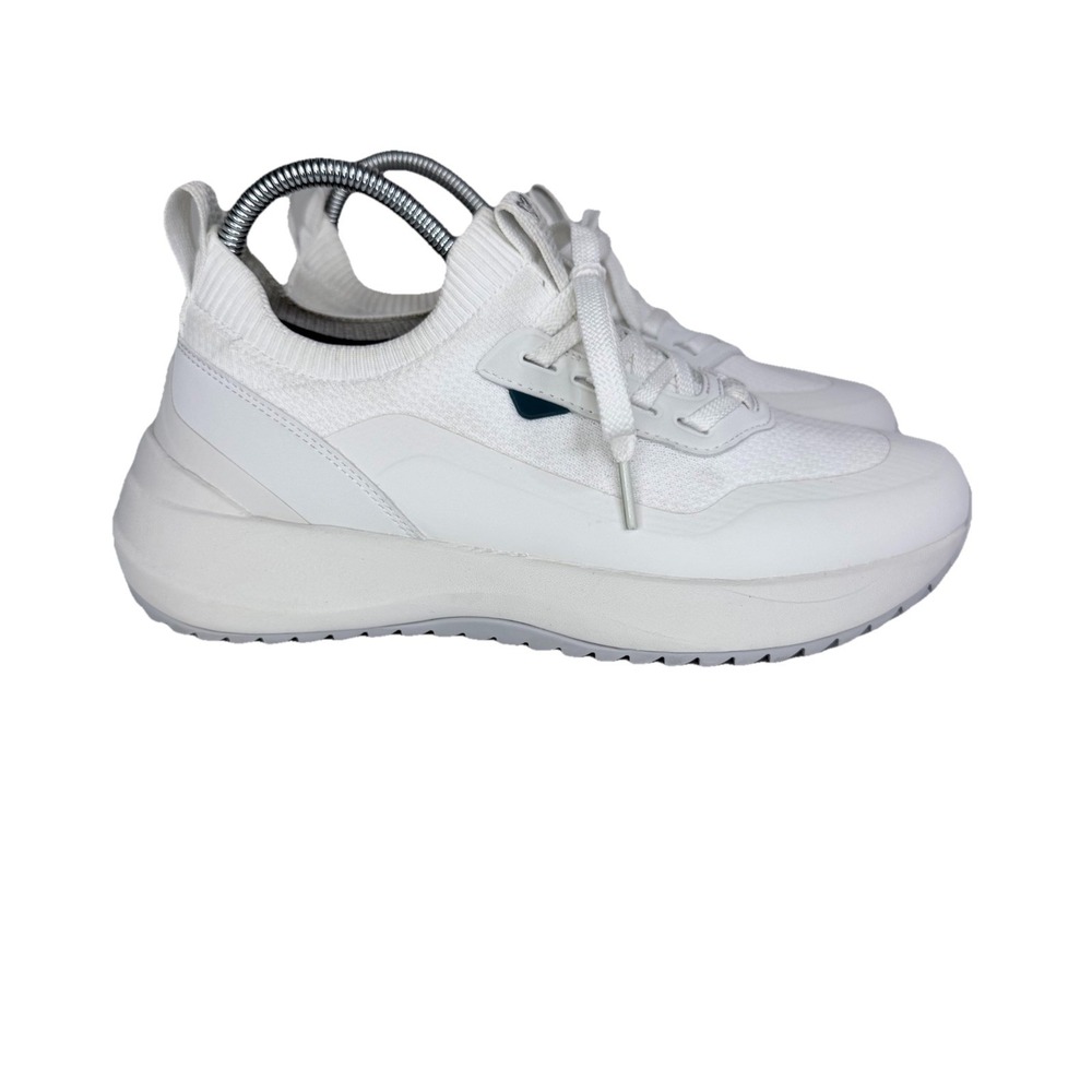 Vessi Stormburst Lowtop Womens Size 8 Waterproof Shoes Sneakers Hiking White